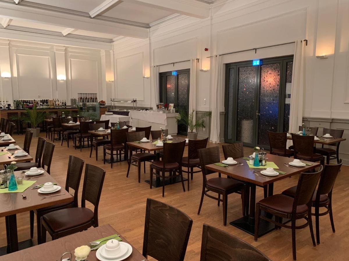 Отель Parkhotel - Renoviert Seit Februar 2025